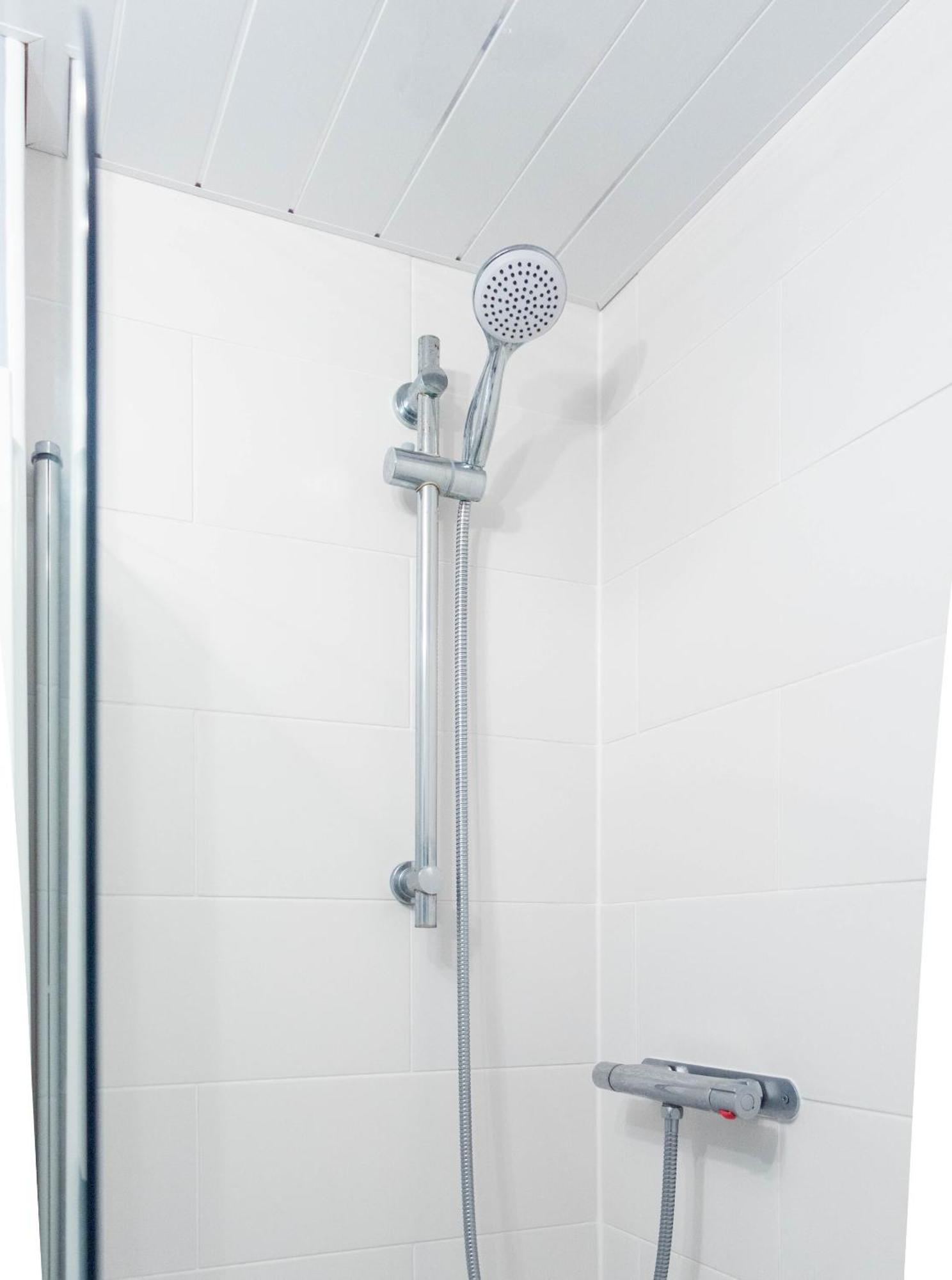Stock Street Apartment Пейзли Екстериор снимка