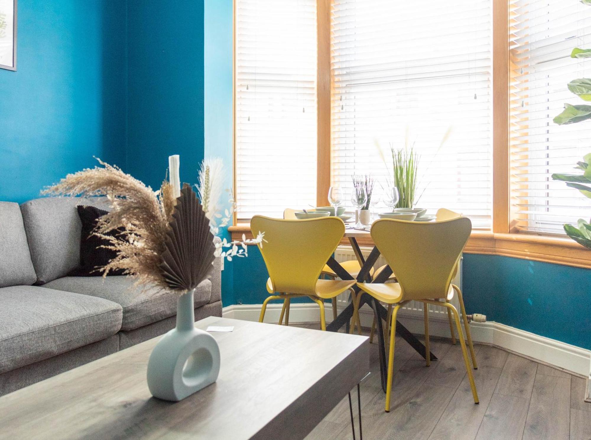 Stock Street Apartment Пейзли Екстериор снимка